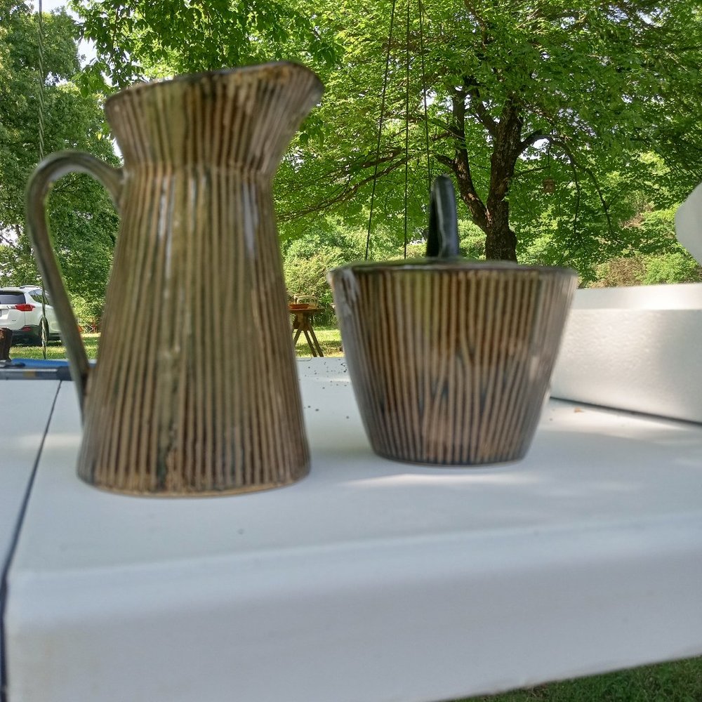 Gibson creamer and sugar bowl